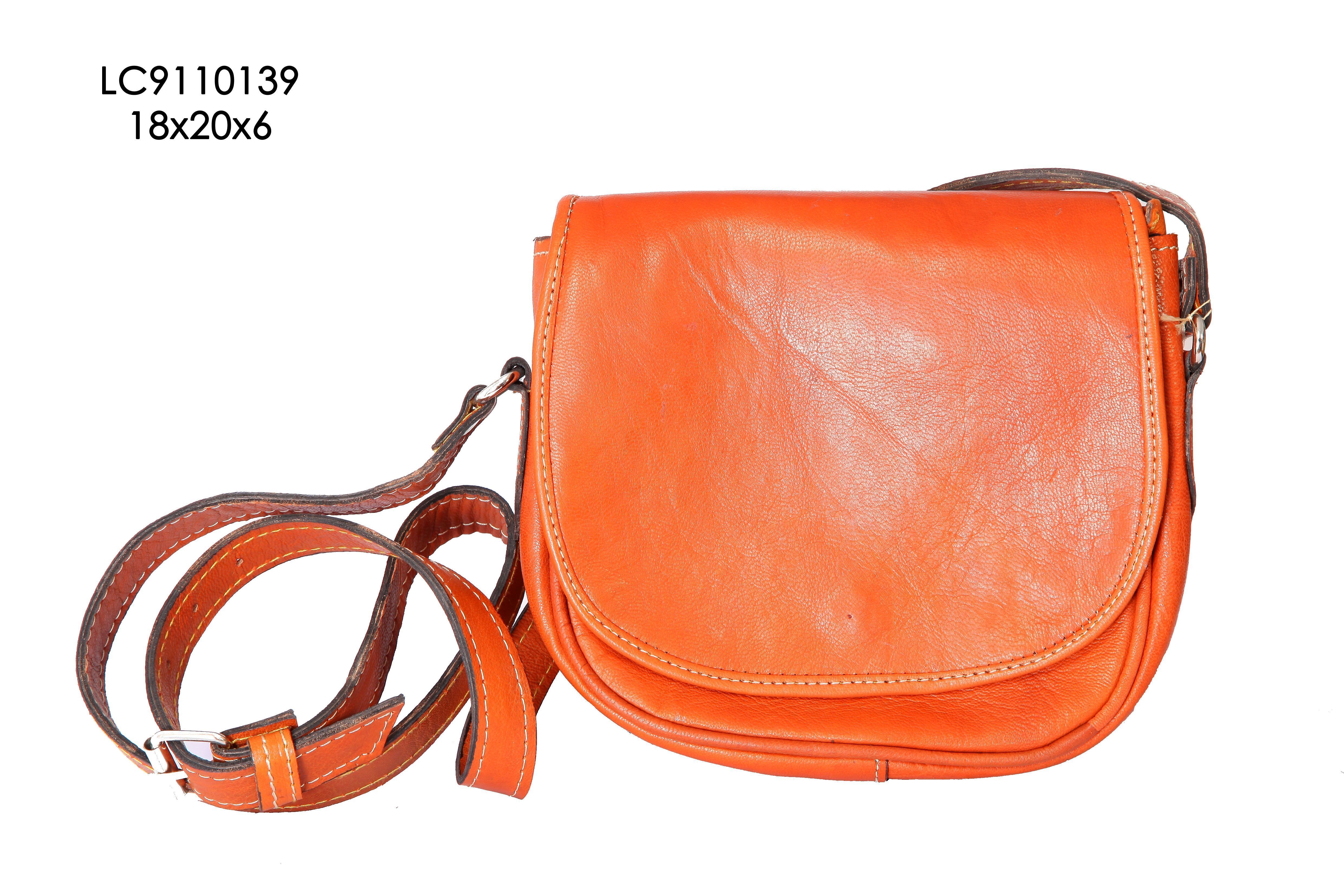 Bolso de cuero pequeño básico | La Cuadriga | Tienda On Line